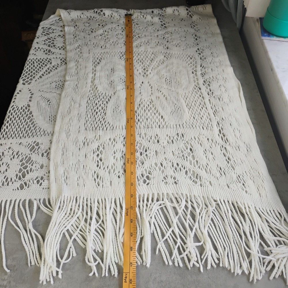 Vintage Butterfly Crochet Knit Shawl Womens One Size Ivory Boho Fairy Grannycore - Picture 9 of 11